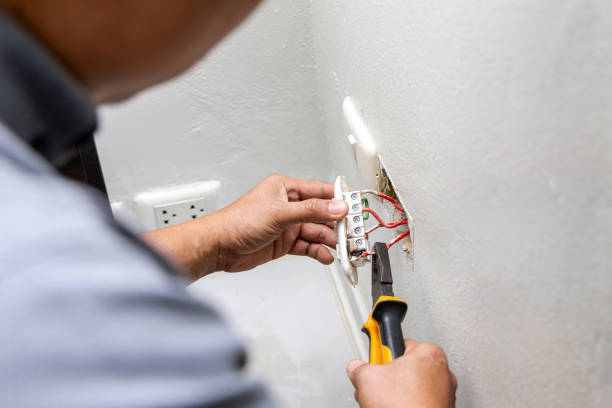 Best Commercial Electrician Services  in Leesport, PA